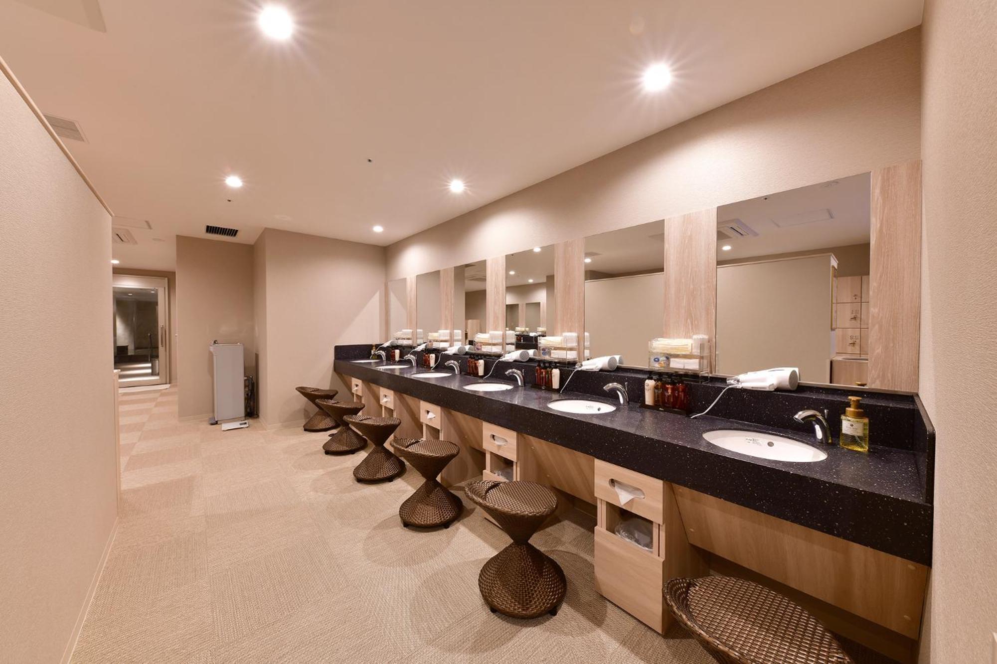 Vessel Hotel Campana Наґоя Екстер'єр фото